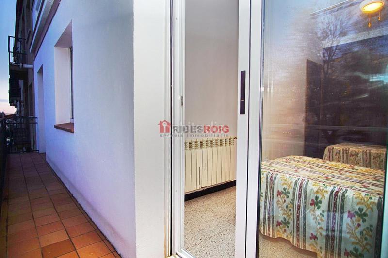 Foto b0303ca0-2089-4fef-bc3d-d866e70f3977. Alquiler casa  de 4 habitaciones con jardín y piscina en Sant Pere de Ribes