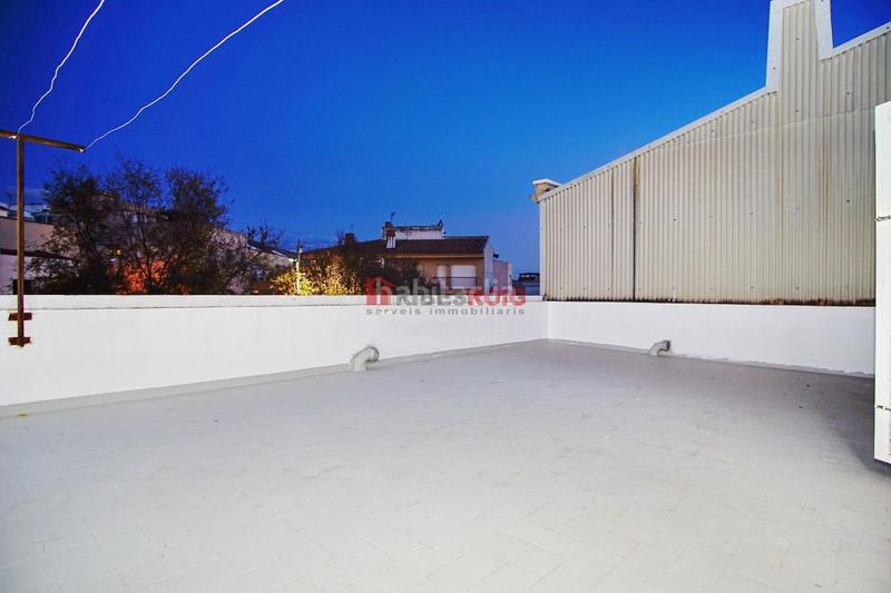 Foto 390502ab-b1d7-4dc8-8e3e-906de4e348b9. Lloguer casa amb calefacció aparcament piscina a Sant Pere de Ribes