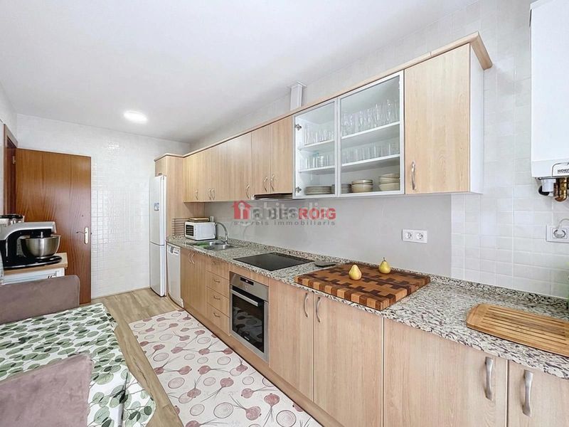 Foto 03db8b4a-e506-4b97-8534-b46f7e5c89c1. Casa adossada amb calefacció aparcament piscina a Olivella