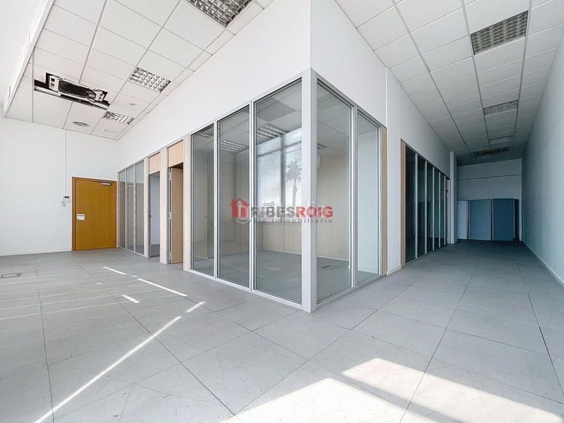 Foto ec9873b8-f454-401d-a709-8d67120430af. Miete büro in Masia Nova-Solicrup Vilanova i la Geltrú