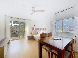Rent Flat in Vallpineda - Rocamar. Piso reformado de 2 habitaciones en vallpineda