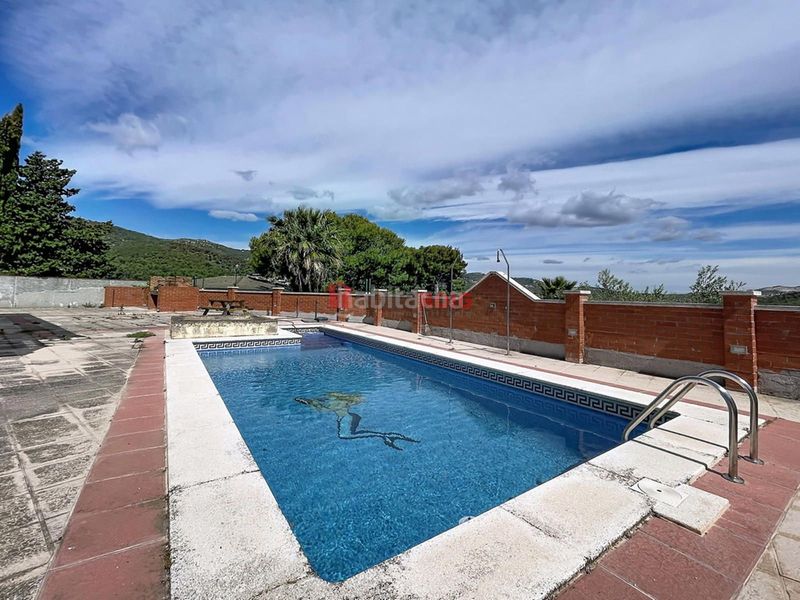 Foto 31fb1c62-878d-4c06-a4d0-f91349a74950. Xalet amb piscina a Canyelles