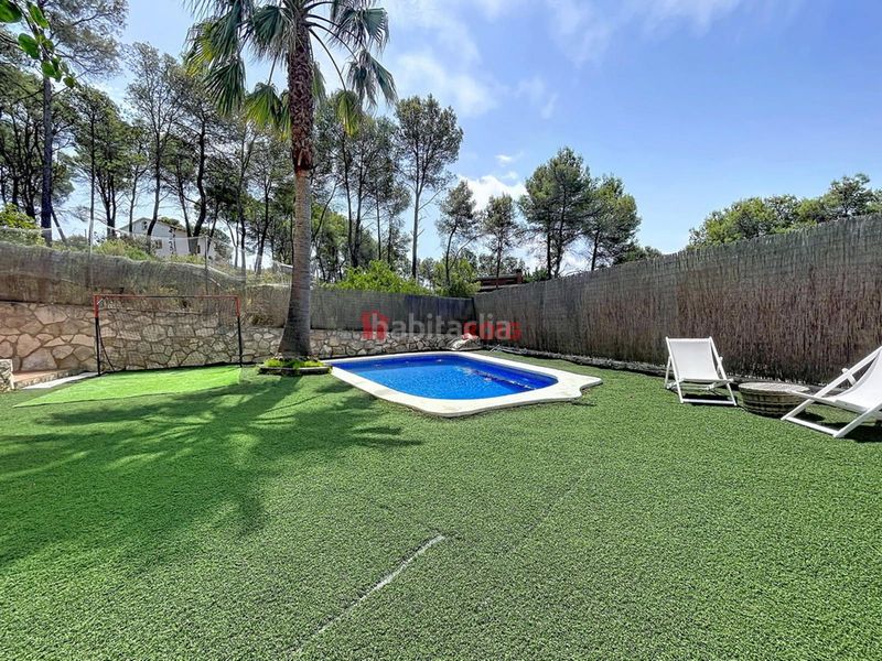 Foto 06a3d785-b0f9-48a4-b1d2-e8f428dd7e57. Casa amb calefacció aparcament piscina a Olivella