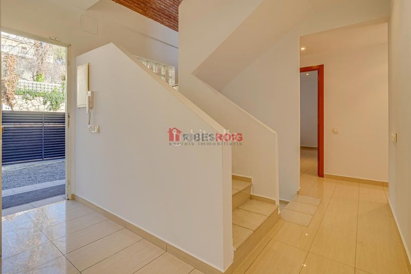 Foto 6f78b26f-3134-4369-9ef7-99c6b3a312fe. Casa amb calefacció aparcament piscina a Olivella