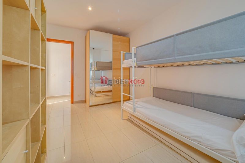 Foto e863fd76-7287-4799-a3b5-38fa6dcbe0bf. Casa amb calefacció aparcament piscina a Olivella