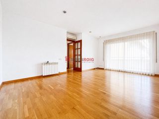 Appartamento in Centre. Piso 2 habitaciones dobles en pleno centro