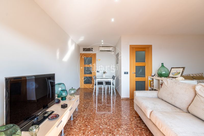 Foto d84bd44a-b2ee-4906-91ba-6708db525ef2. Studio dans pla de maset - cap de Salou Salou