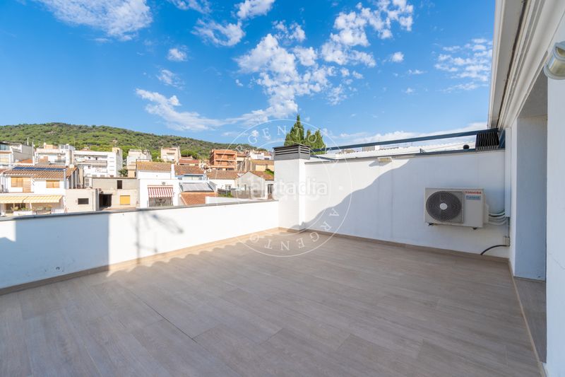 Foto bd7e3897-79bc-4fe1-b98e-eeae9a5dcd4c. Affitto duplex con riscaldamento in Nucli Urbà Argentona