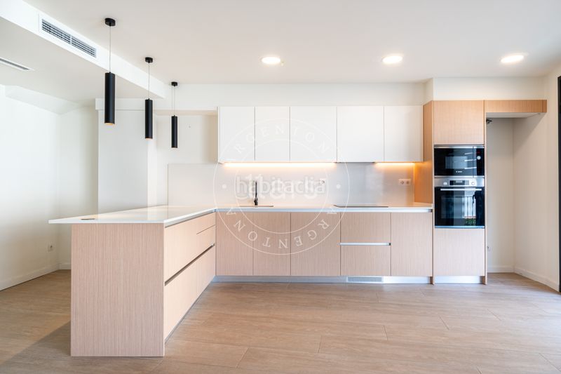 Foto ac92fbb6-6e4b-4685-8765-dec0ed9c39ef. Lloguer dúplex amb calefacció a Nucli Urbà Argentona