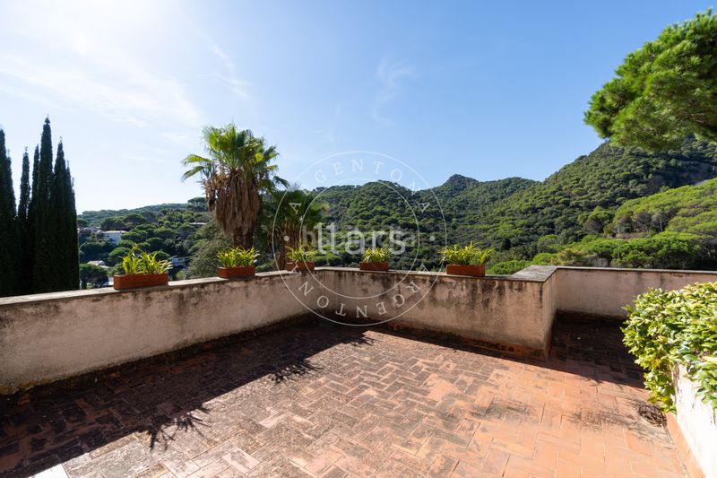 Foto 1e643696-d404-4825-9527-473a0ce3fcb7. Maison avec cheminée parking piscine dans Nucli Urbà Argentona