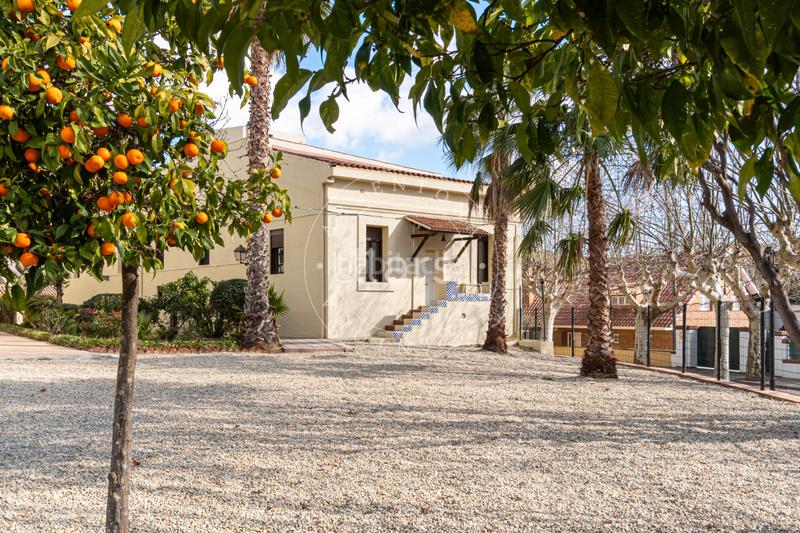 Foto 54d7b006-4e92-4283-87c8-7e0b3d923e4f. Edificio con piscina in Nucli Urbà Argentona