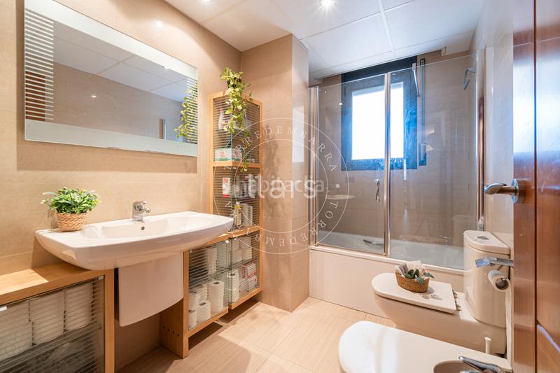 Foto 472bf01e-fbfc-4aba-aa3a-34ef99236bd6. Ático  con solárium privado, vistas al mar y piscina comunitaria a un paso de la playa en Torredembarra