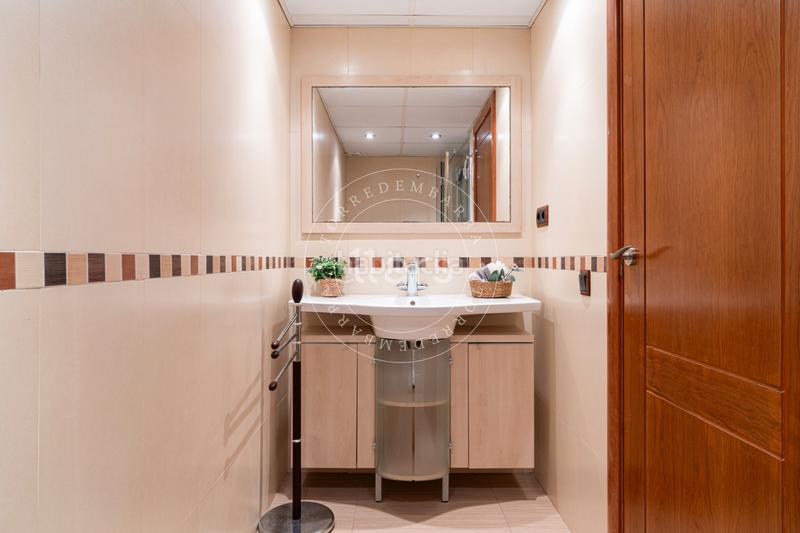 Foto 582fb9ce-c290-421d-b643-0fa5ced0143a. Ático  con solárium privado, vistas al mar y piscina comunitaria a un paso de la playa en Torredembarra