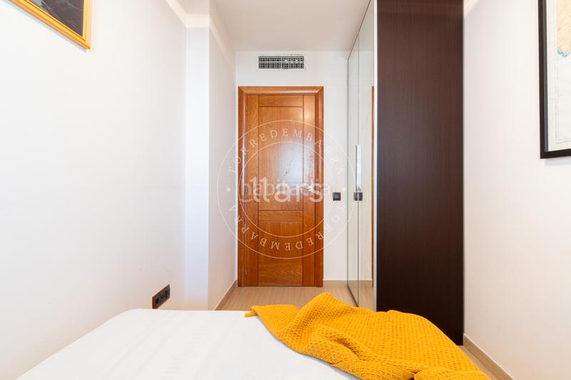 Foto 74200da5-ca07-4744-acfe-56d1b9be6d6d. Ático  con solárium privado, vistas al mar y piscina comunitaria a un paso de la playa en Torredembarra
