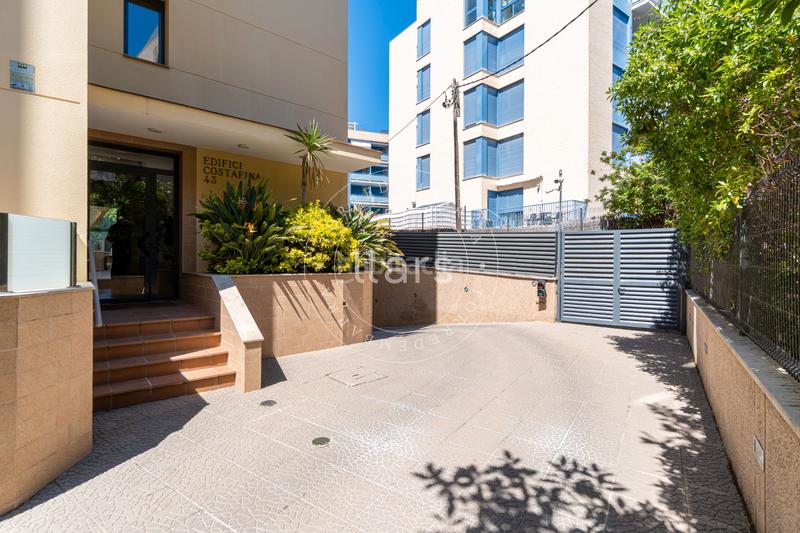 Foto a54fead6-7a46-4668-b471-a36f350cbfa3. Ático  con solárium privado, vistas al mar y piscina comunitaria a un paso de la playa en Torredembarra