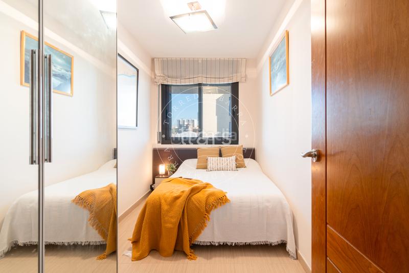 Foto f3c92e41-2fd8-4ff5-8744-b7b273b5fbb3. Ático  con solárium privado, vistas al mar y piscina comunitaria a un paso de la playa en Torredembarra