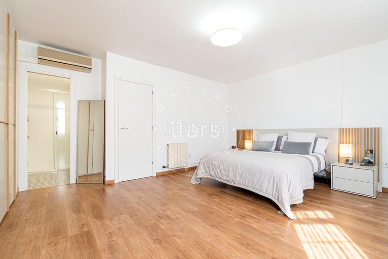 Foto 2bf757f2-323c-41ae-80f7-52e89b414190. Maison jumelée avec parking dans Vista Alegre Mataró