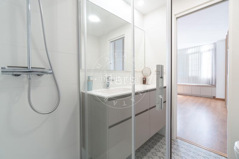 Foto 7701d6fb-107d-498a-8a9a-ac8c819e2617. Maison jumelée avec parking dans Vista Alegre Mataró