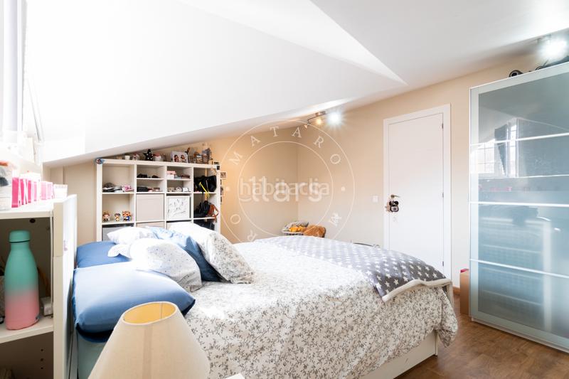 Foto ed18dabe-27b5-4749-b10f-418fe2524329. Maison jumelée avec parking dans Vista Alegre Mataró