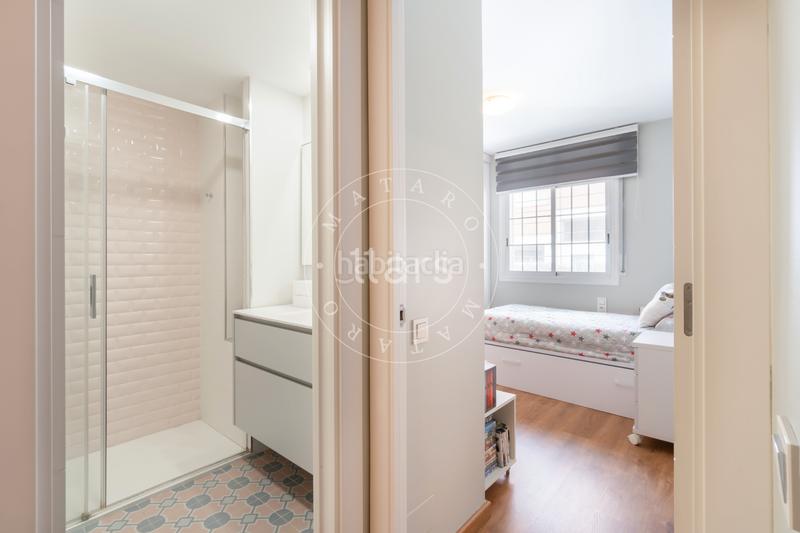 Foto f54c0851-3815-4e2a-a2d0-8997426a3973. Maison jumelée avec parking dans Vista Alegre Mataró