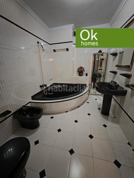 Foto d17002f6-e36e-45f0-8877-d02dbba3c2db. Casa adosada preciosa casa, amueblada, con todo y en el centro en Rábade