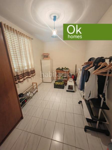Foto dda86dfa-cdc5-434c-ad07-7ab59ce17932. Casa con camino parcheggio in Carral