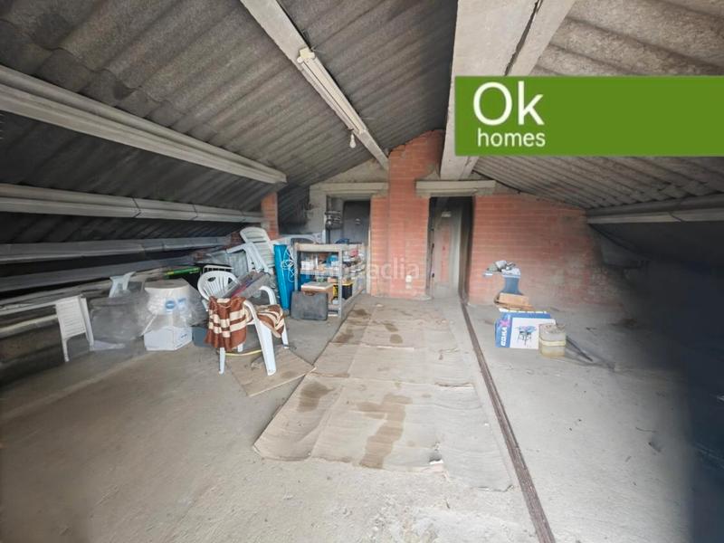 Foto e77709cb-5d29-4f5f-bff6-59d4a02c5e52. Casa con camino parcheggio in Carral