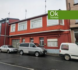 Reihenhaus in Curtis. Vivir comodamente en el centro de teixeiro