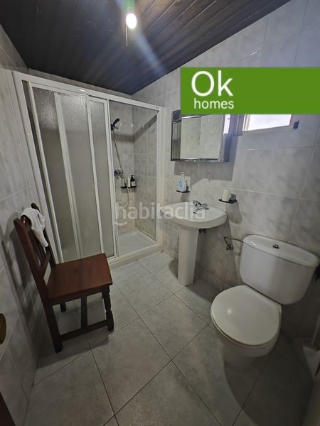 Foto bad916c7-6462-4e3b-b883-35ffe33e4287. Casa con camino riscaldamento parcheggio in Curtis