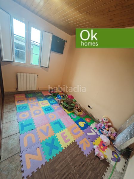 Foto ca4cbd30-5f9c-48a2-89cf-8072edb54684. Casa con camino riscaldamento parcheggio in Curtis