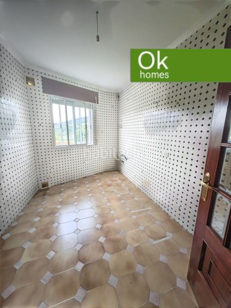 Foto 90bdae3d-d886-4cf7-b1cb-2442e25ff59a. Flat with parking in Baralla