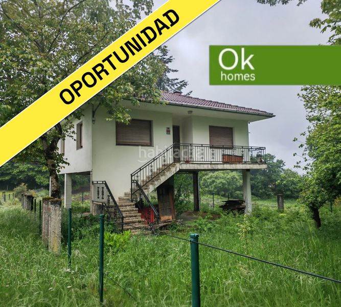 Foto 633e1806-8f00-49e6-be1e-8998b84832bb. Casa amb aparcament a Sobrado
