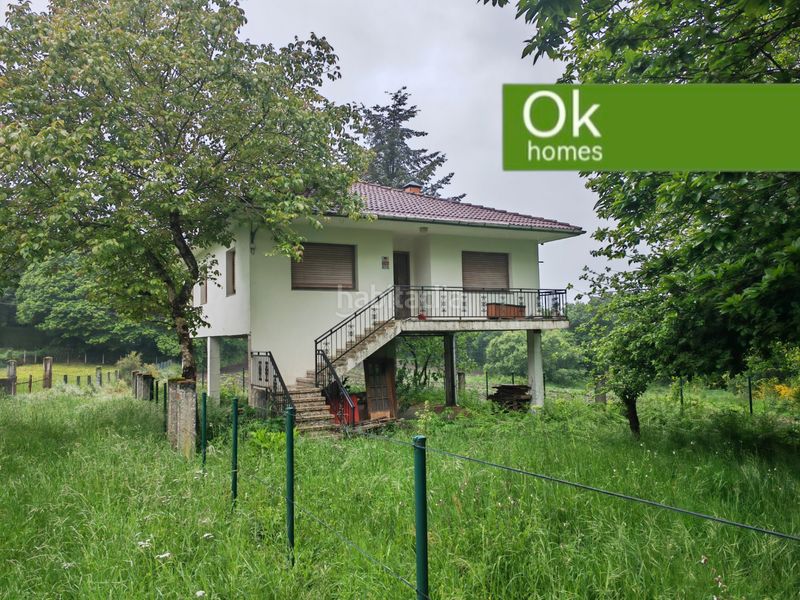 Foto d03ea2ad-9dba-46be-9387-d688ae55411b. Casa amb aparcament a Sobrado
