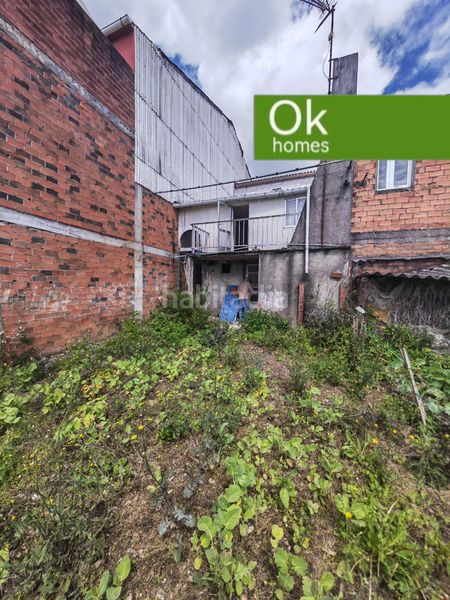 Foto b12191f3-a231-4c32-a0eb-21853589b3a0. Casa adossada a Arzúa