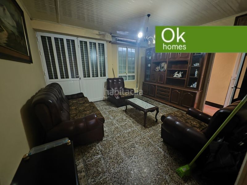 Foto bfb533f3-90a5-41ad-a9c4-9fc8a63b61e7. Casa adossada a Arzúa