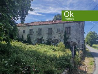 Masia a Boimorto. Pazo para reformar en el camino de santiago