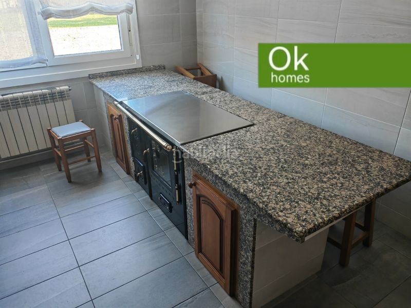 Foto facfb031-e741-437e-a0a4-fab665174877. Casa amb calefacció aparcament a Boimorto