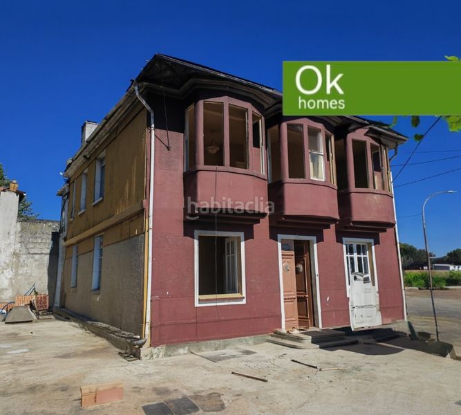 Foto 3eded429-76ba-441d-9254-b8dac0b842b3. Casa  con 2 viviendas independientes en Curtis