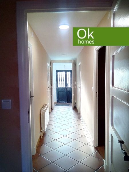Foto 7ec6bfa3-37a3-4831-bac5-cdf88f8db210. Casa  con 2 viviendas independientes en Curtis