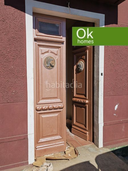 Foto 8580a38f-0ced-4a52-a224-ce52745f5f40. Casa  con 2 viviendas independientes en Curtis
