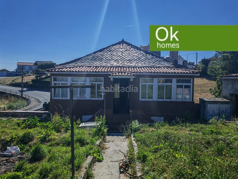 Foto dc2194e8-1061-479f-bd92-6a59d60a4373. Casa  con 2 viviendas independientes en Curtis