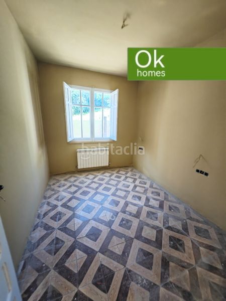 Foto eb739d9c-6b0c-4da0-993d-3d92d07ebfab. Casa  con 2 viviendas independientes en Curtis