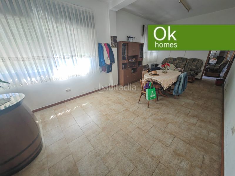 Foto cd347eb5-bdb8-4819-99ae-bf677a55dcbb. Casa amb xemeneia calefacció aparcament a Boimorto