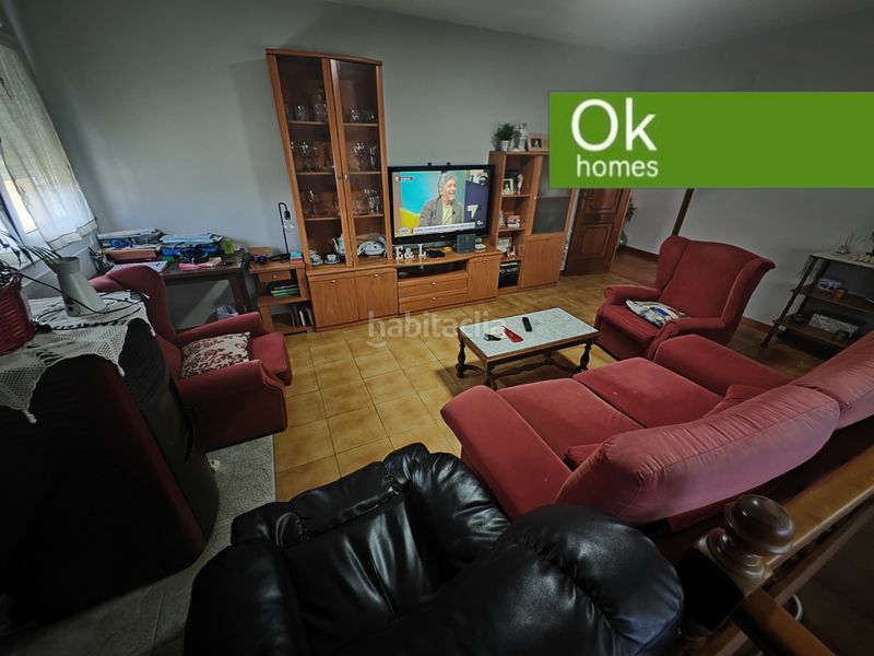 Foto f3af0927-b03a-41bb-8318-1a330ff1e84b. Casa amb xemeneia calefacció aparcament a Boimorto