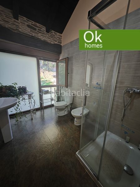 Foto 40d43d4b-885b-4440-ad2a-e16f4d1b0b5d. Country house with fireplace heating in Castroverde