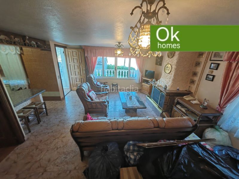 Foto 7e6b8027-3b2a-45e8-8d1e-f5768627dedc. Casa amb xemeneia calefacció aparcament a Friol
