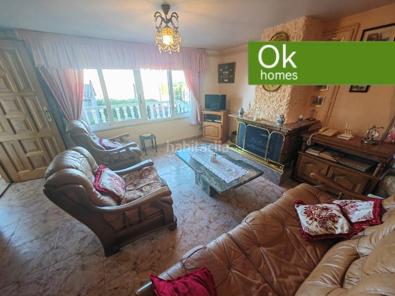 Foto ca53695c-4ae8-4462-9539-690734cd9972. Casa amb xemeneia calefacció aparcament a Friol