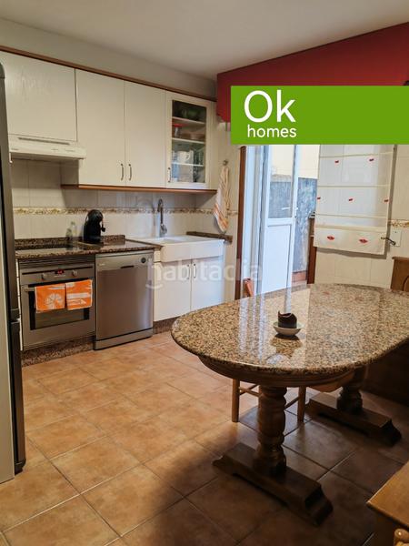 Foto 3ce0e2af-19ef-4fcd-8dda-9bddc9eb528c. Pis amb calefacció aparcament a Arteixo pueblo Arteixo