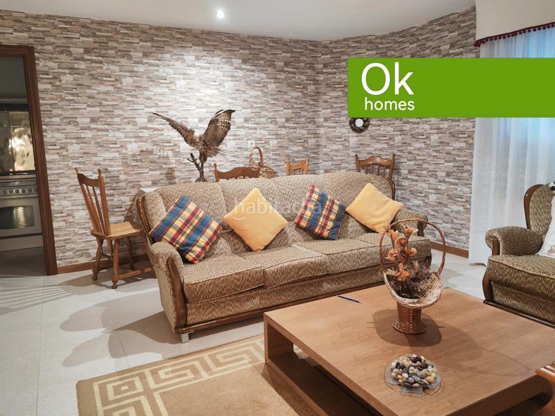 Foto 1fdc24ba-76d0-4855-828e-688d3f75def2. Chalet casa/chalet impecable!! en Curtis