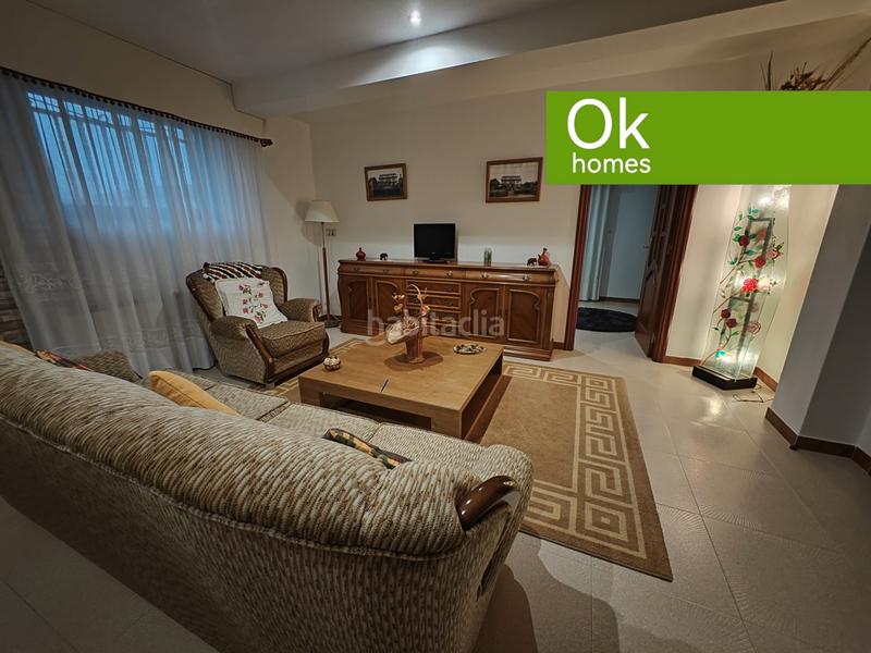 Foto f3a9e9c3-d40d-4a54-bced-51a29664a46a. Chalet casa/chalet impecable!! en Curtis